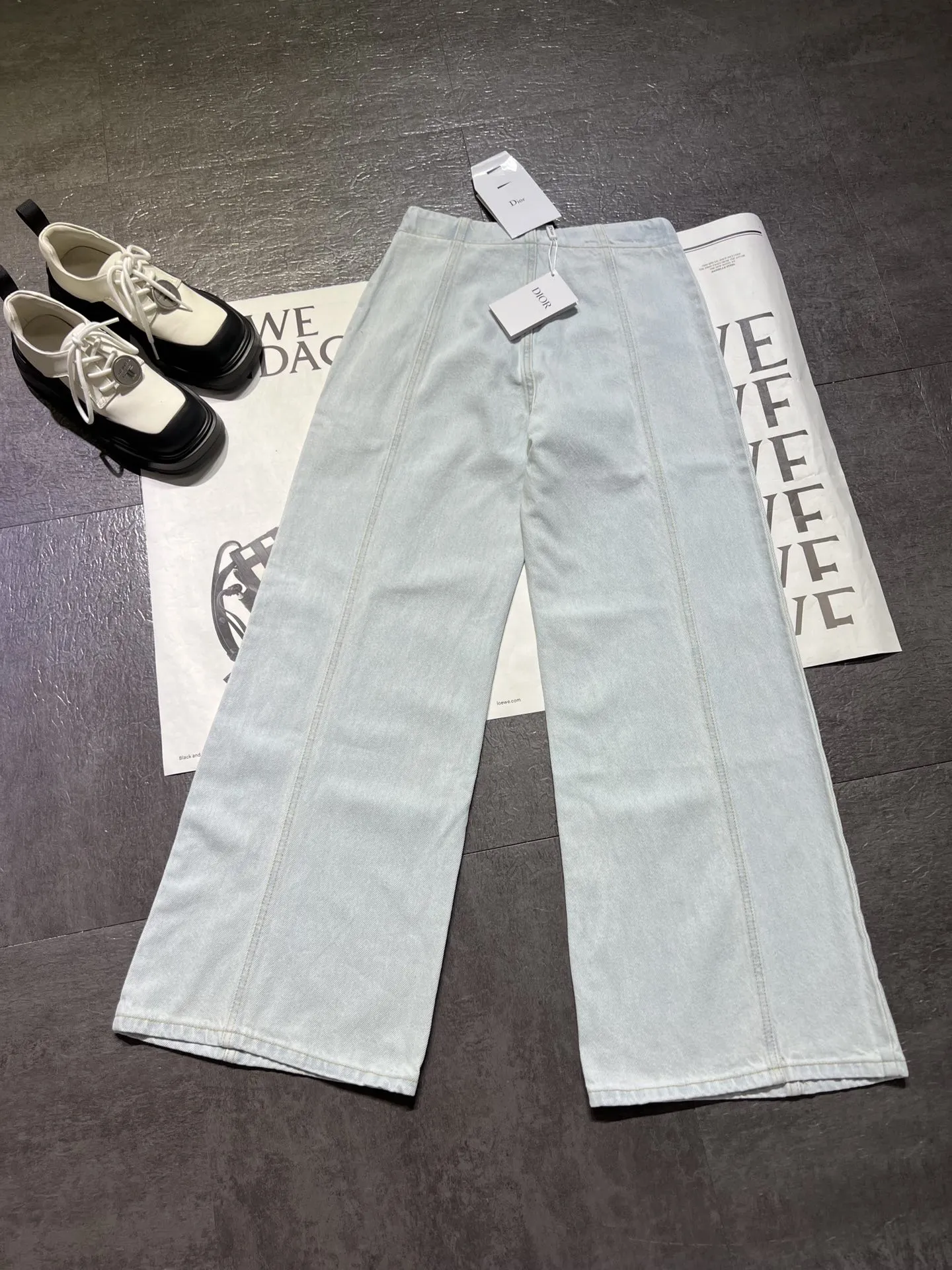 Christian Dior ライトブルー刺繍ワイドパンツ - 画像 (5)
