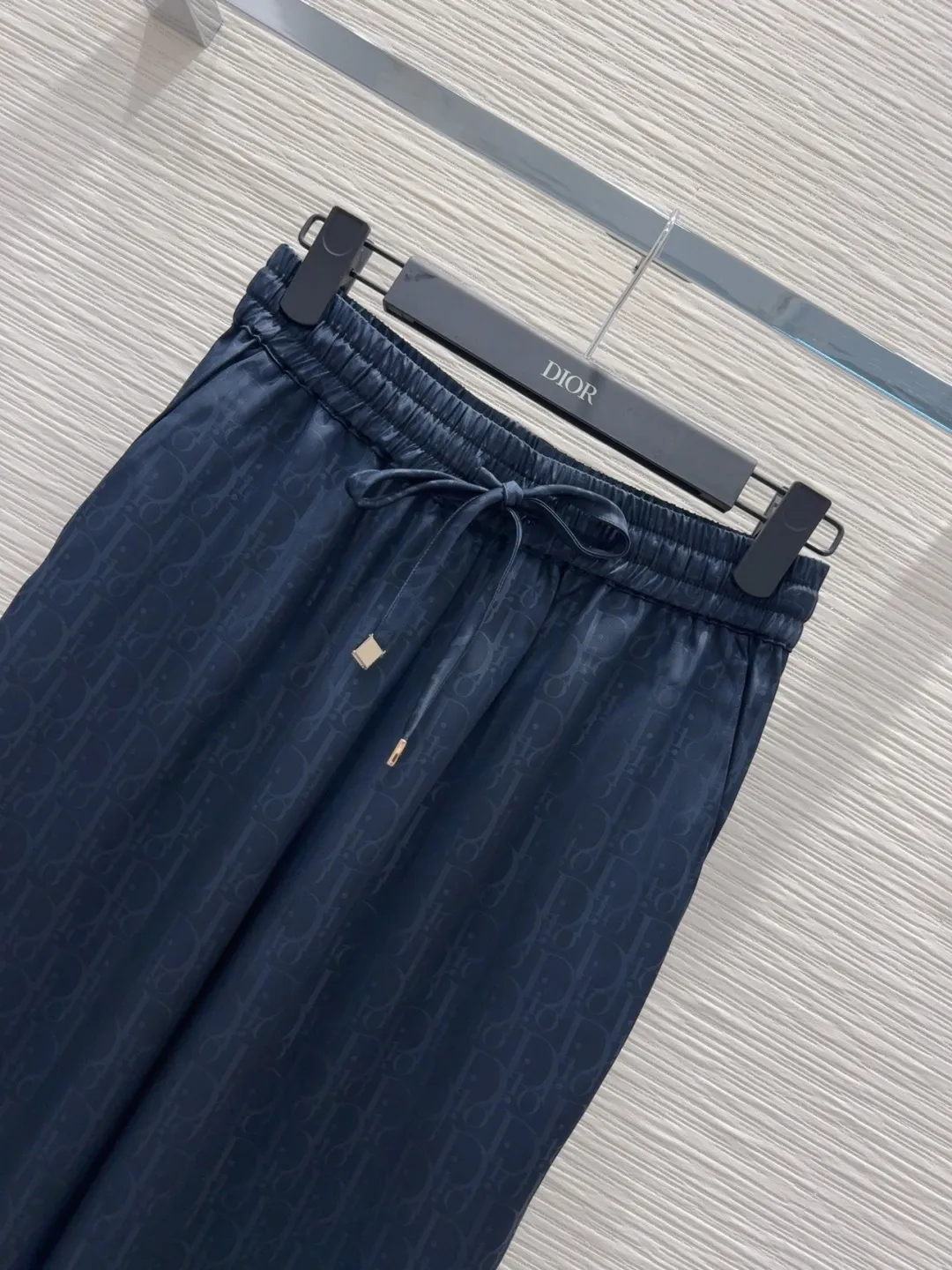 Christian Dior 2025SS ダークブルーロングパンツ - 画像 (3)