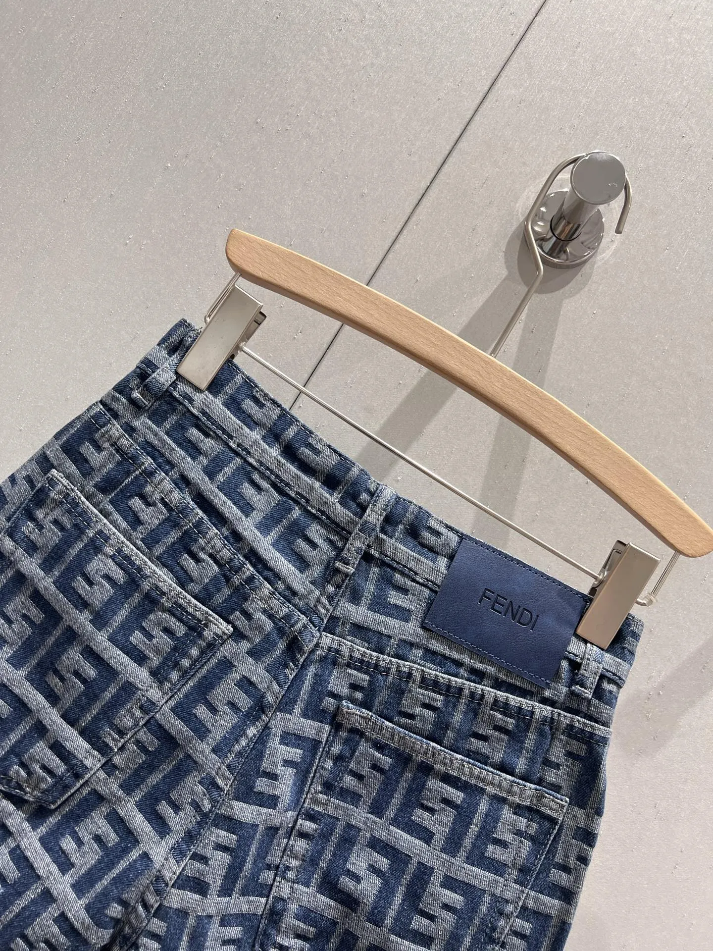 Fendi 2023春夏ブルージーンズショーツSML - 画像 (5)