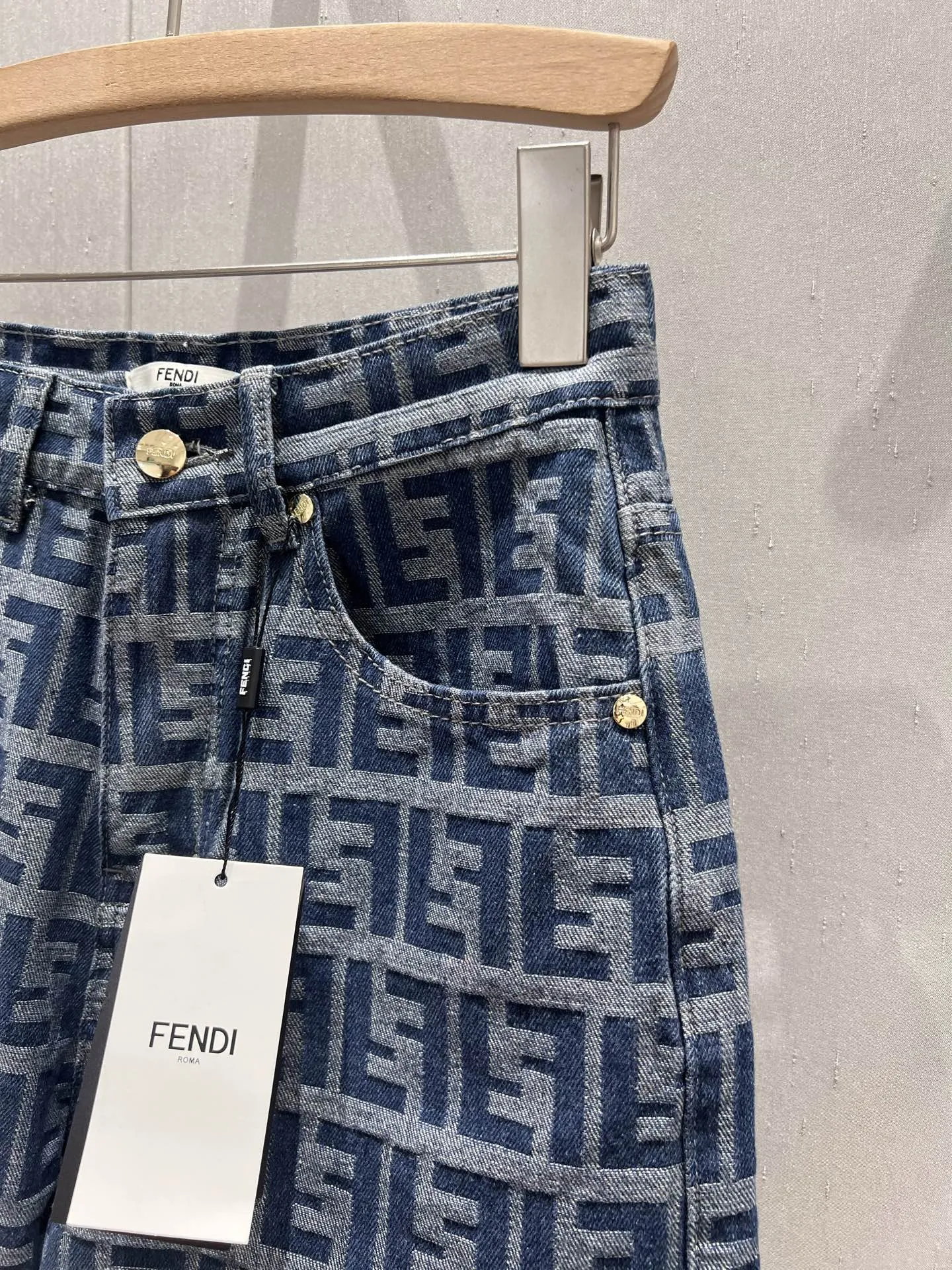 Fendi 2023春夏ブルージーンズショーツSML - 画像 (8)