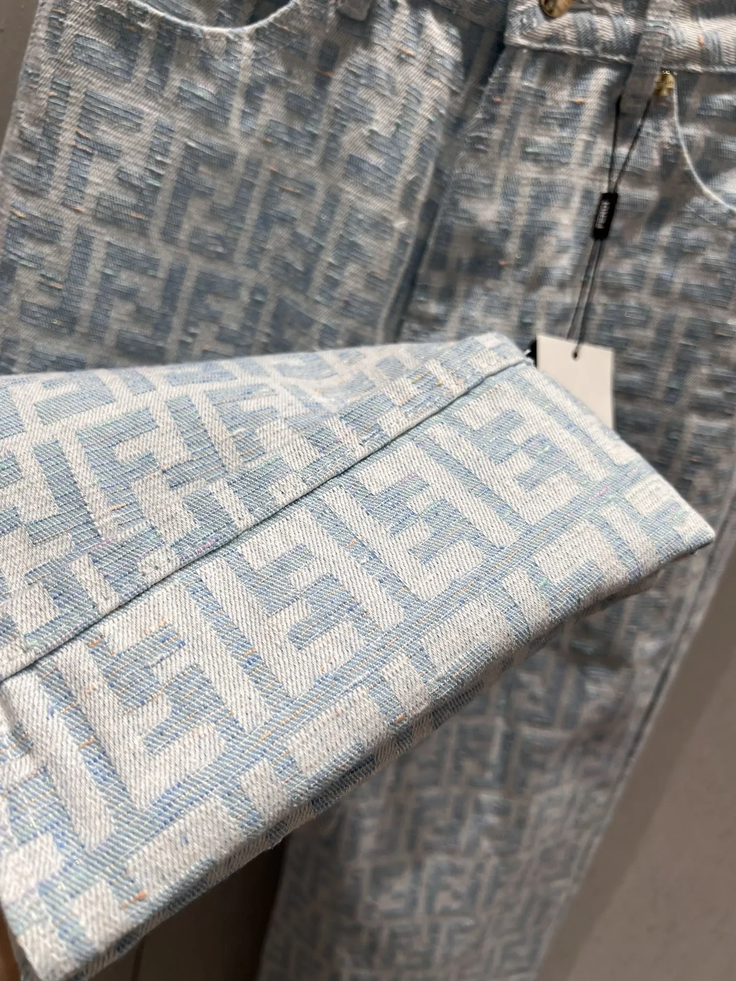 Fendi 2023年春夏淡い色ジャカードストレートジーンズ - 画像 (9)