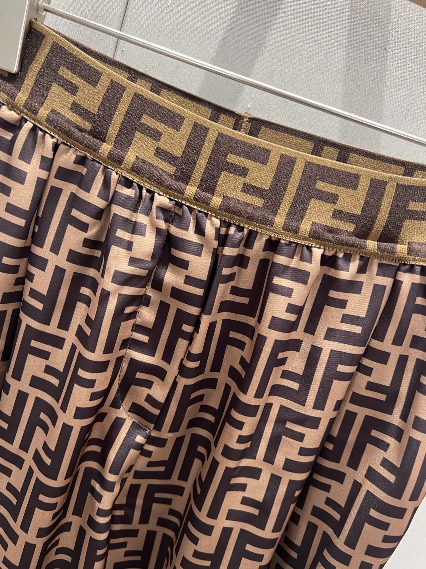 Fendi 2023春夏 黒色織帯ワイドパンツ - 画像 (6)