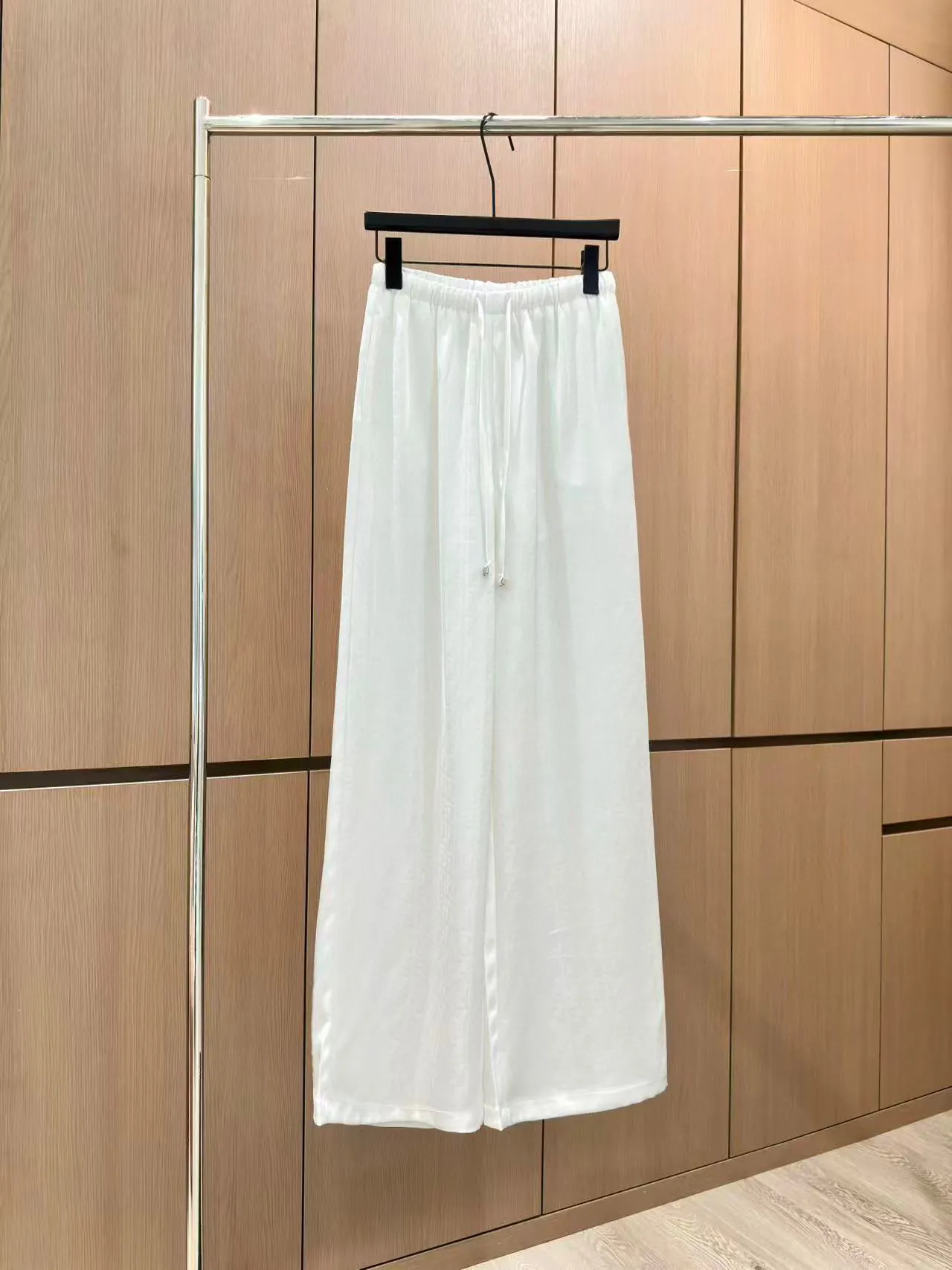 Fendi新款コーデュロイのカジュアルパンツ白蓝色SML - 画像 (4)