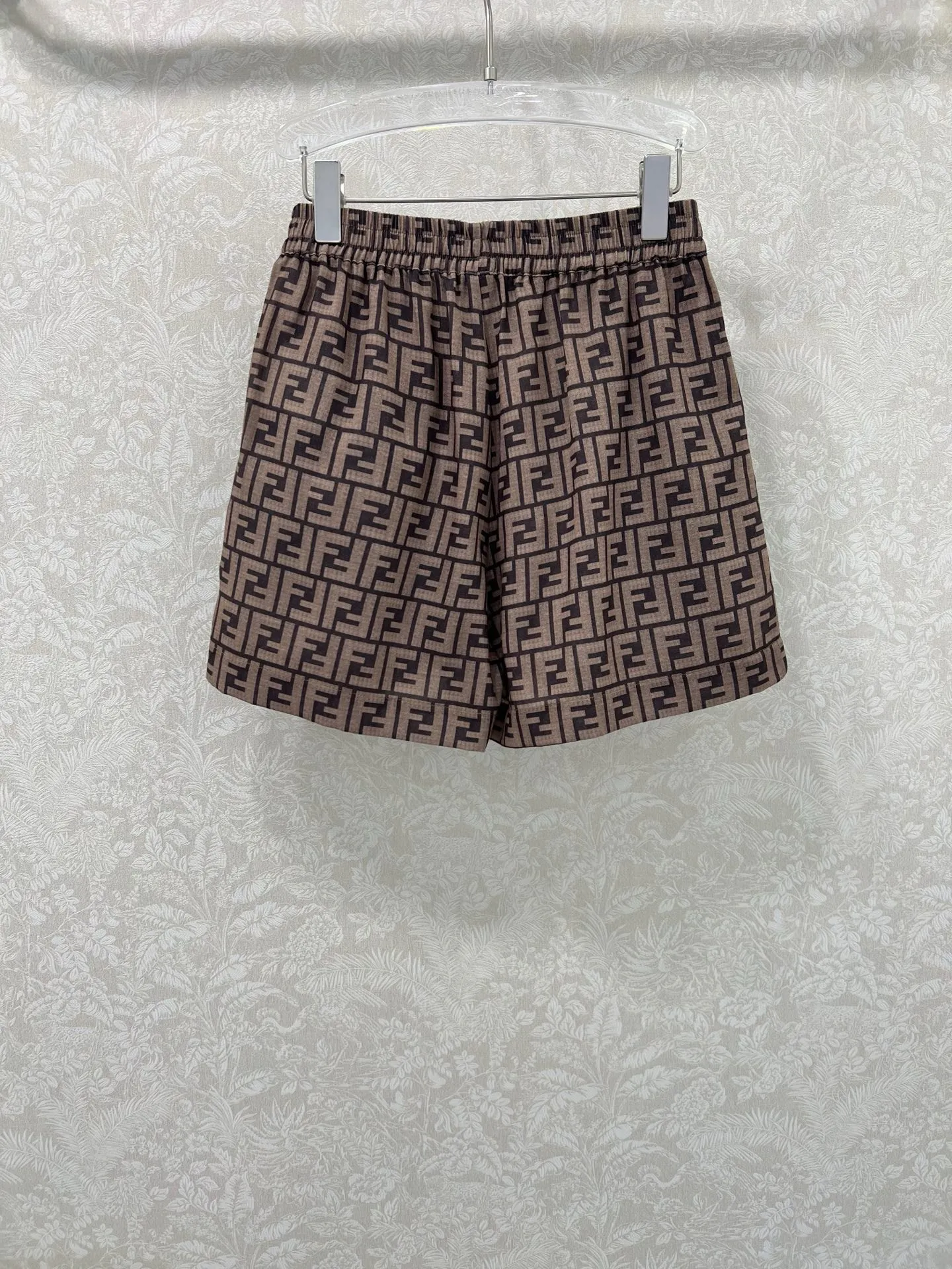 FENDI ブラウン FFプリント ショートパンツ