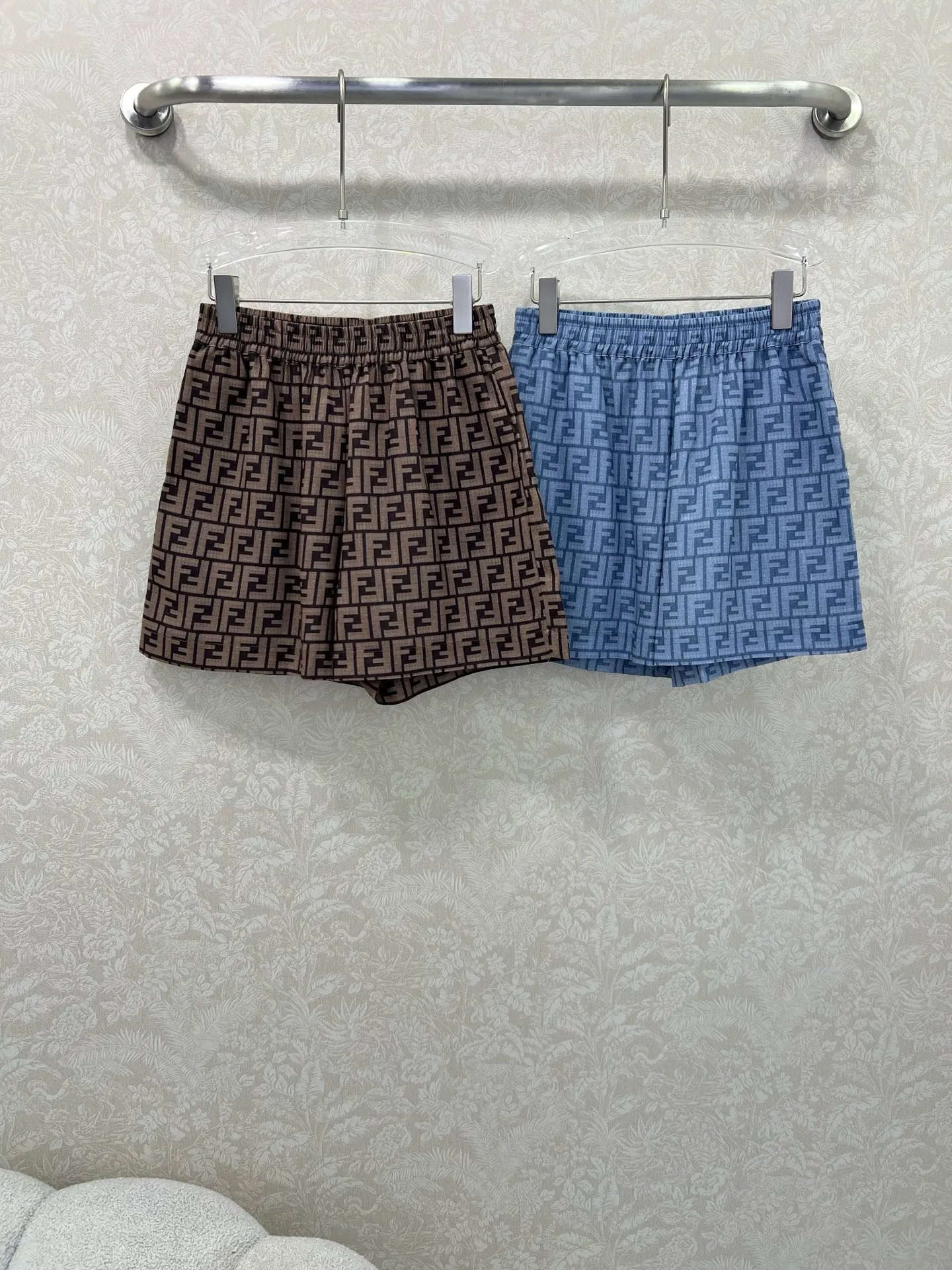 FENDI ブラウン FFプリント ショートパンツ - 画像 (9)