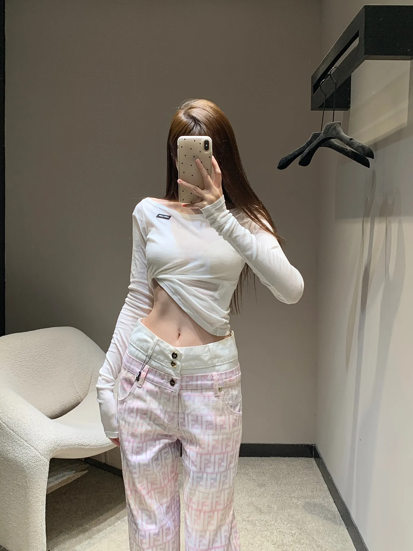 Fendi 25Ss春夏ピンク色字母提花直筒パンツ - 画像 (5)