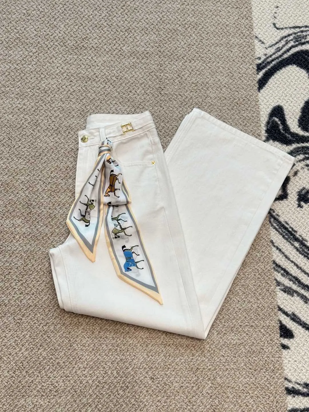 Hermes 白リボン装飾デニムパンツSML - 画像 (8)