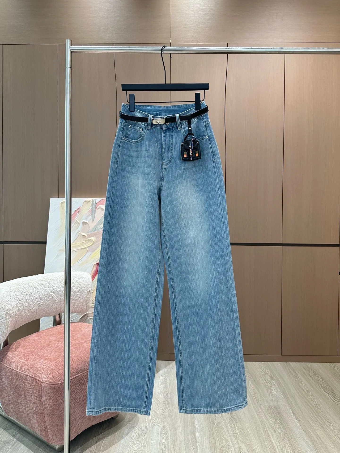 Hermes 白色と青色デコレーションデニムパンツ - 画像 (5)