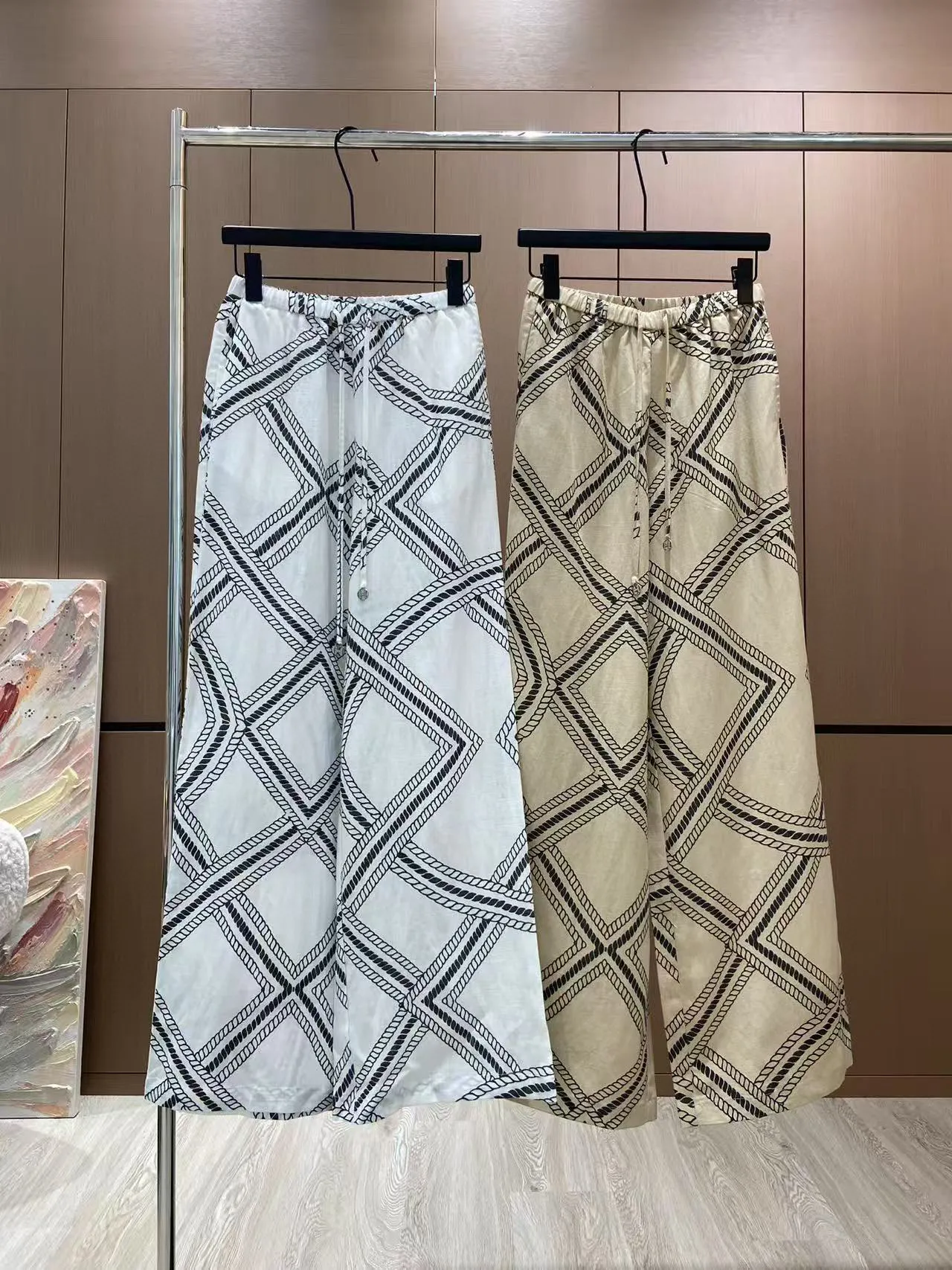 Hermes プリントパンツ 白色咖色