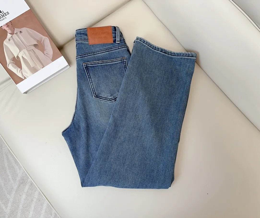 Miu Miu 旗牌徽标ブルージーンズストレートワイドパンツ - 画像 (6)