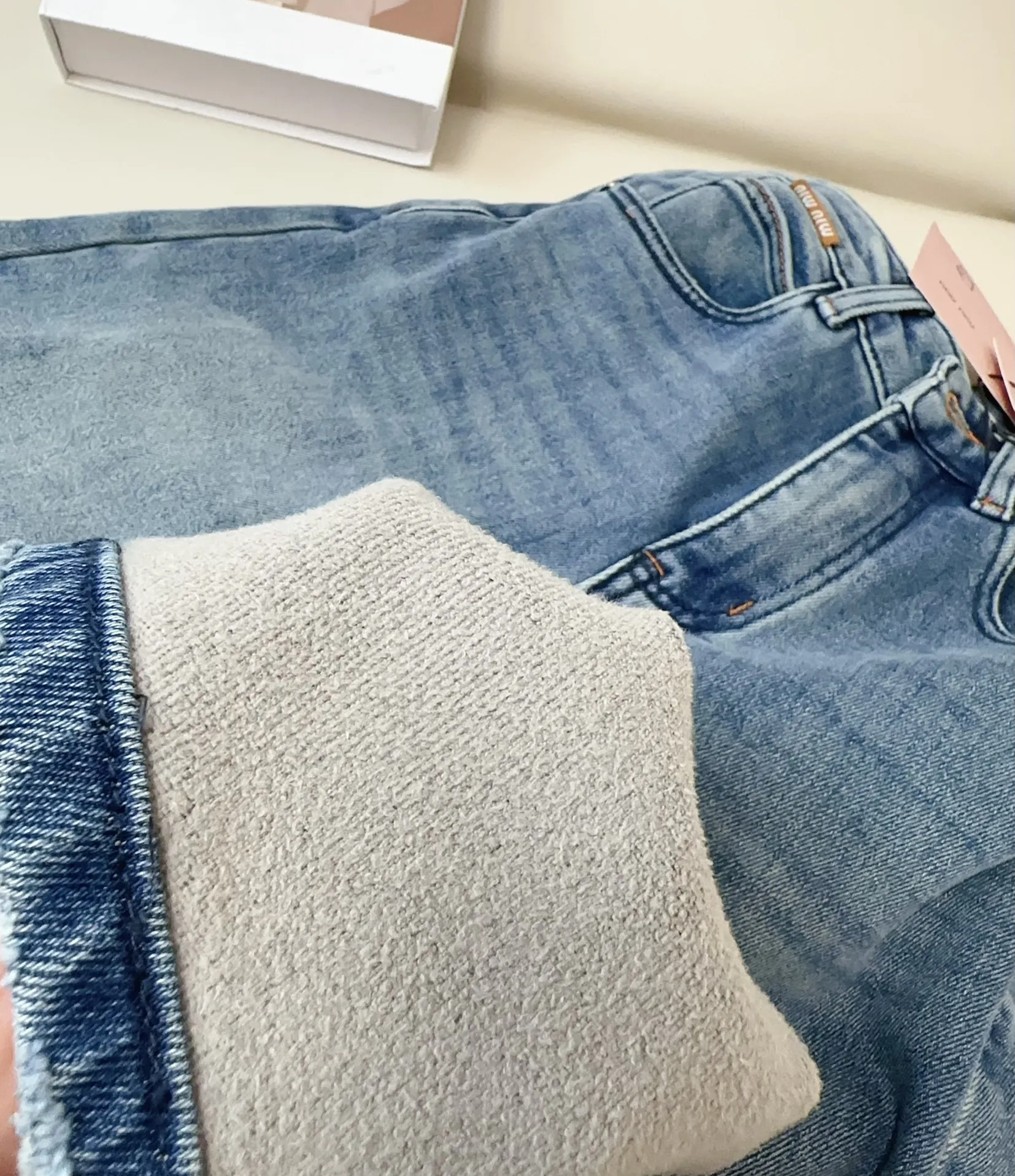 Miu Miu 旗牌徽标ブルージーンズストレートワイドパンツ - 画像 (9)