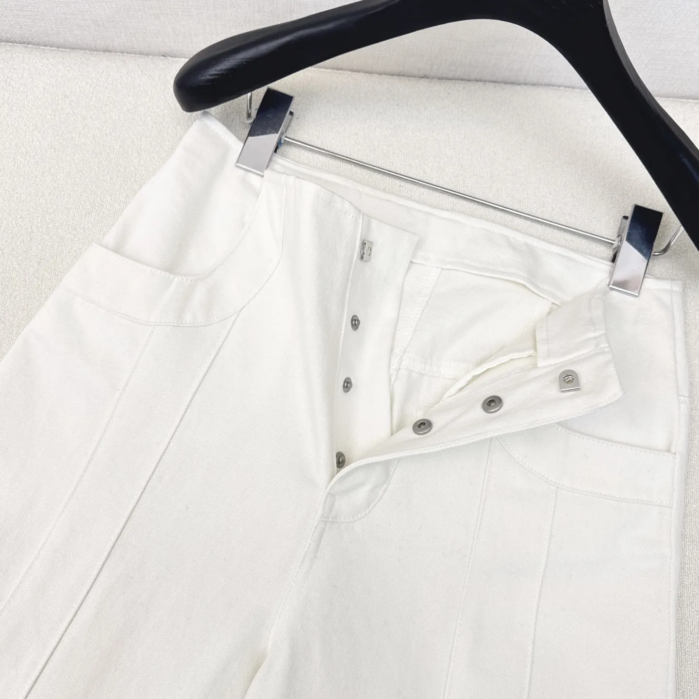 Miu Miu 25Ss ホワイト ワークパンツ - 画像 (6)