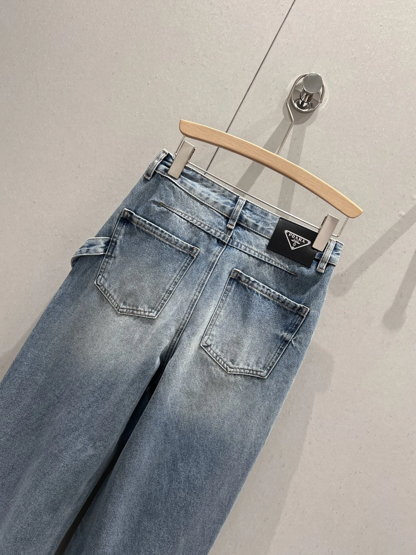 プラダ25Ssブルーグラデーション刺繍デニムパンツ - 画像 (5)