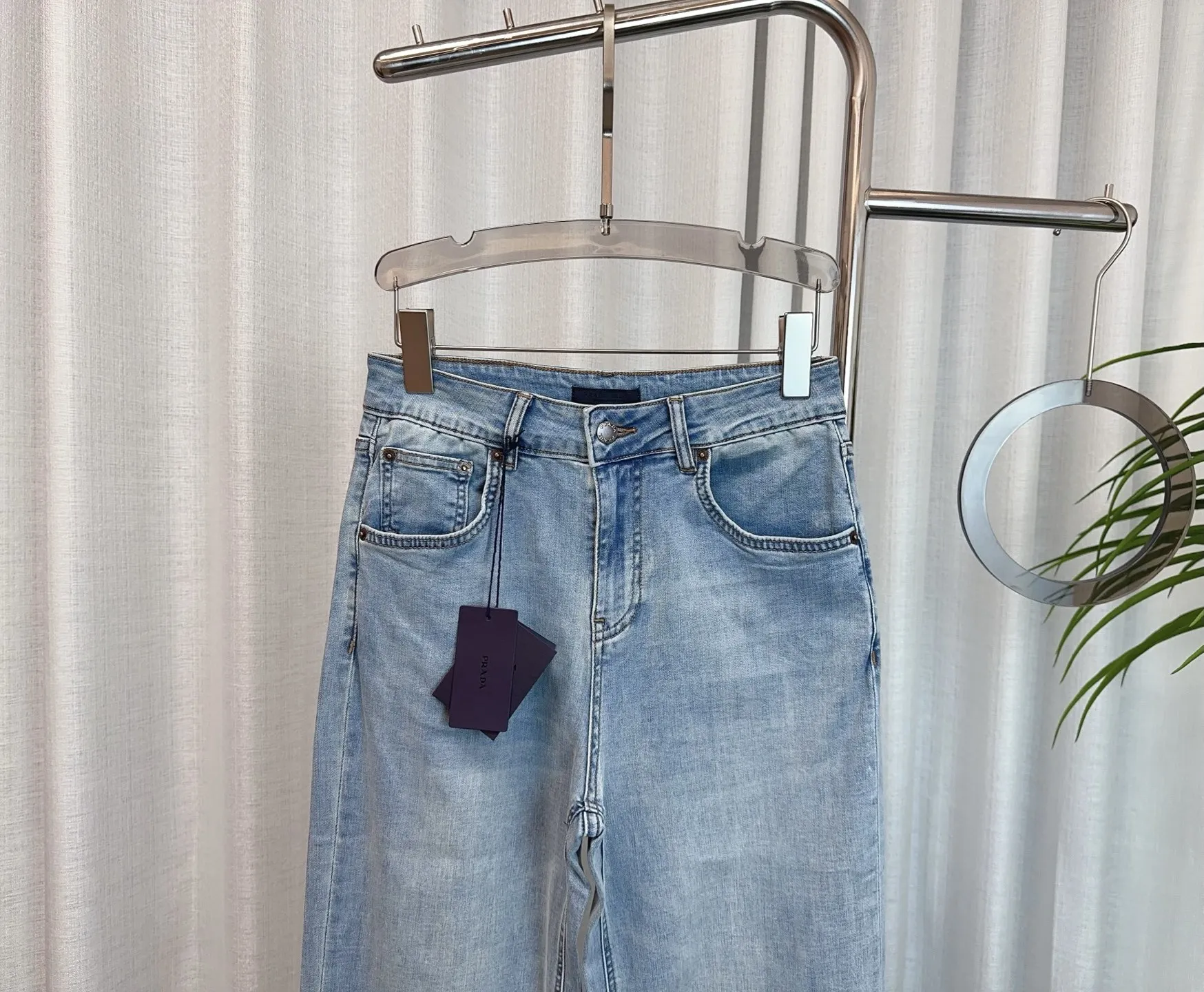 PRADA三角徽标ブルージーンズストレートワイドパンツ - 画像 (4)