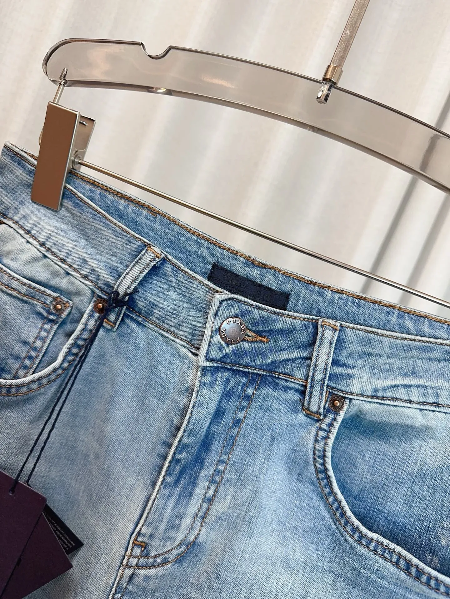 PRADA三角徽标ブルージーンズストレートワイドパンツ - 画像 (8)