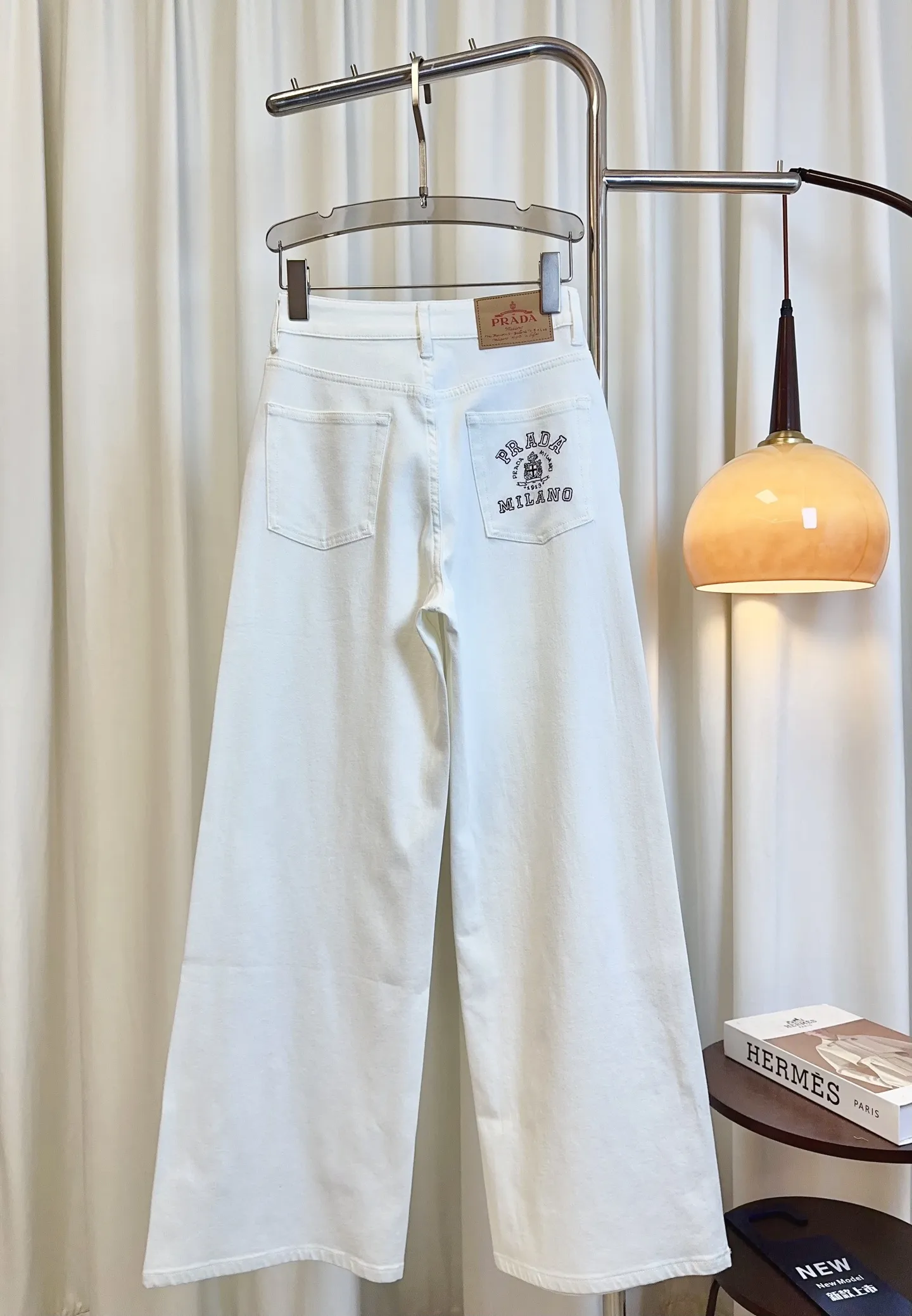 PRADA白后ポケット刺繍ワイドジーンズ - 画像 (3)