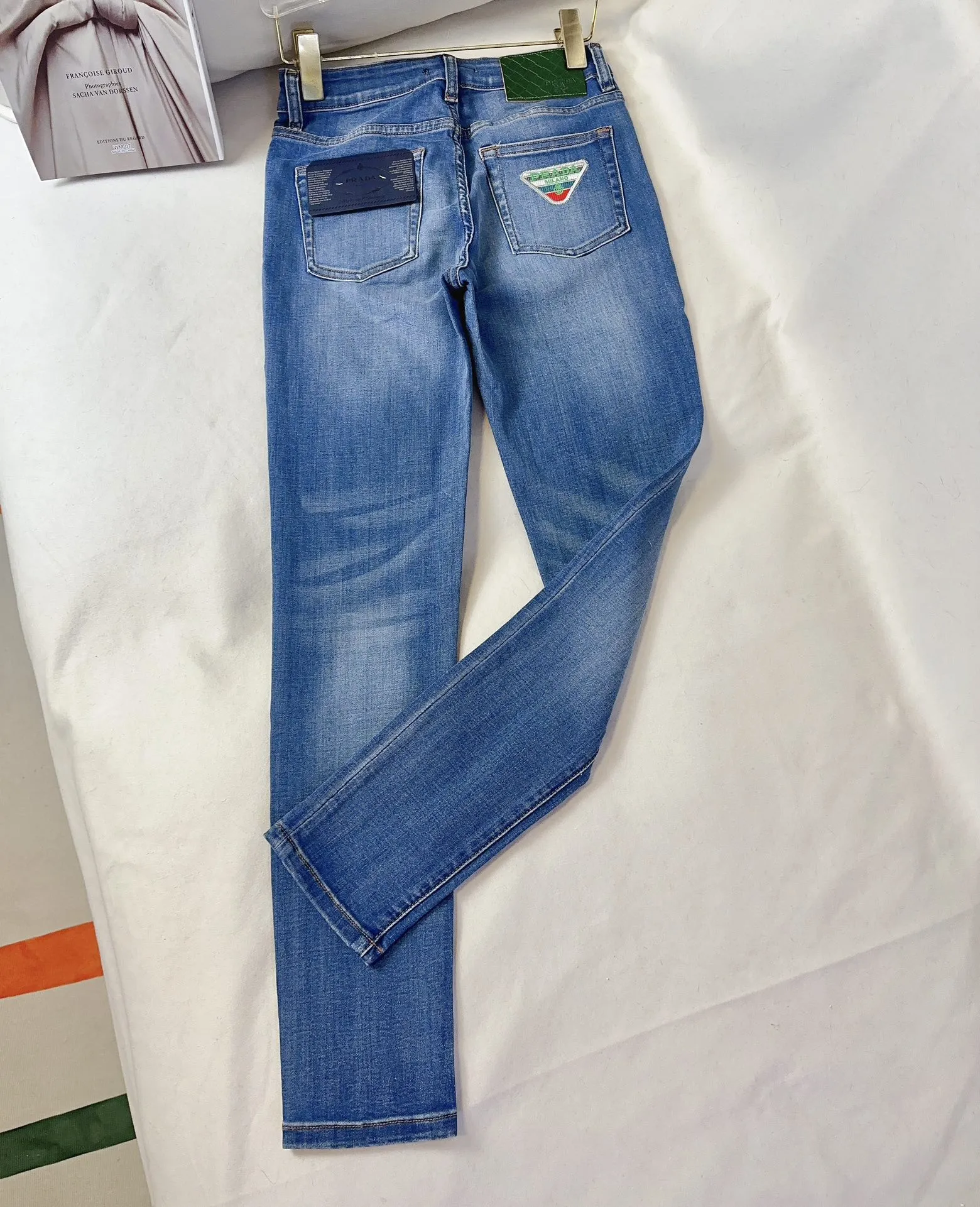 PRADAブルー刺繍ロゴスキニージーンズ - 画像 (3)