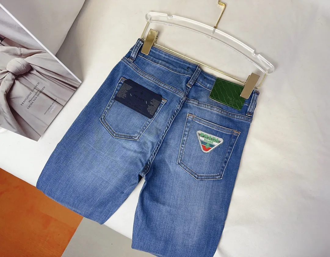 PRADAブルー刺繍ロゴスキニージーンズ - 画像 (7)