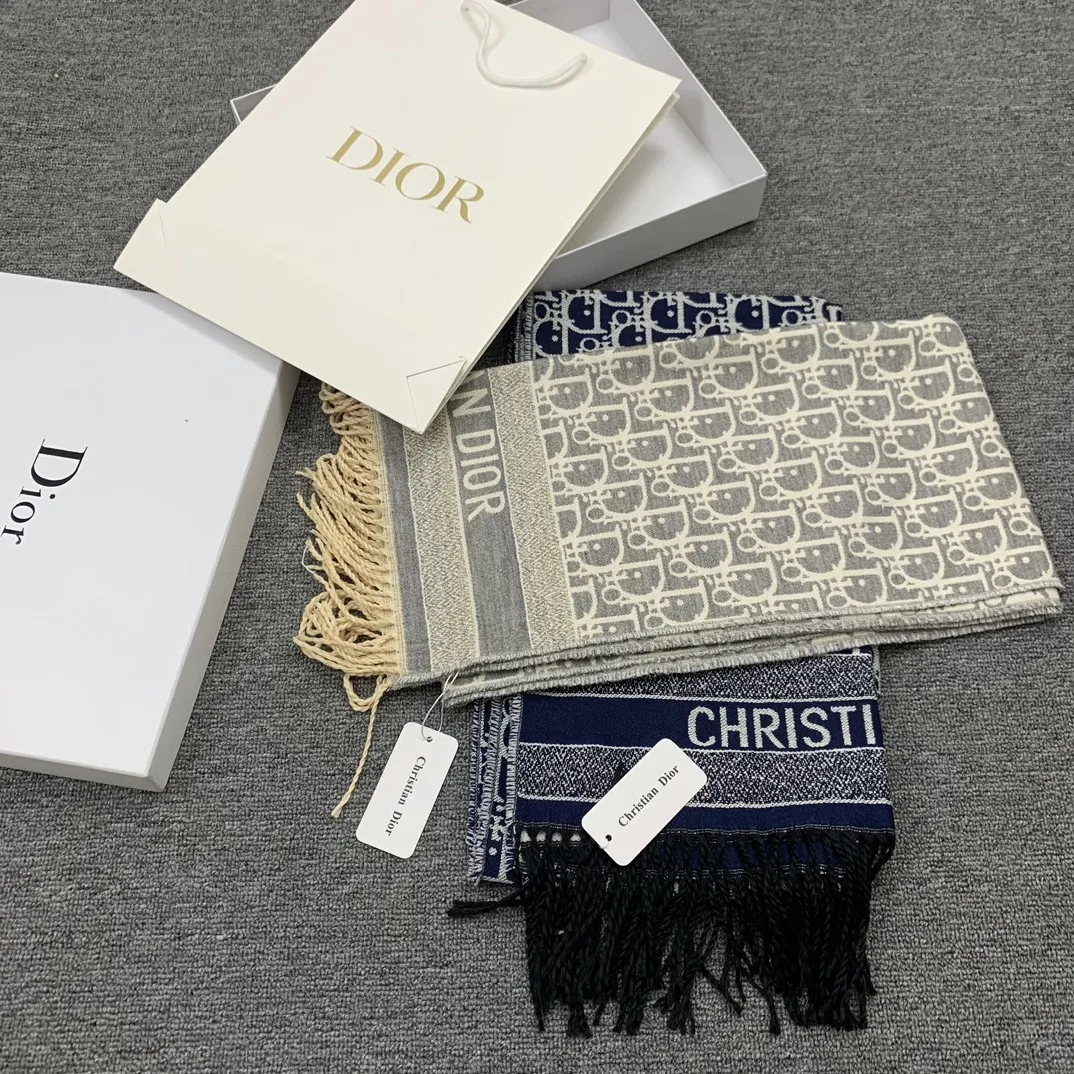 CHRISTIAN DIOR 青色 双面羊绒围巾 - 画像 (7)