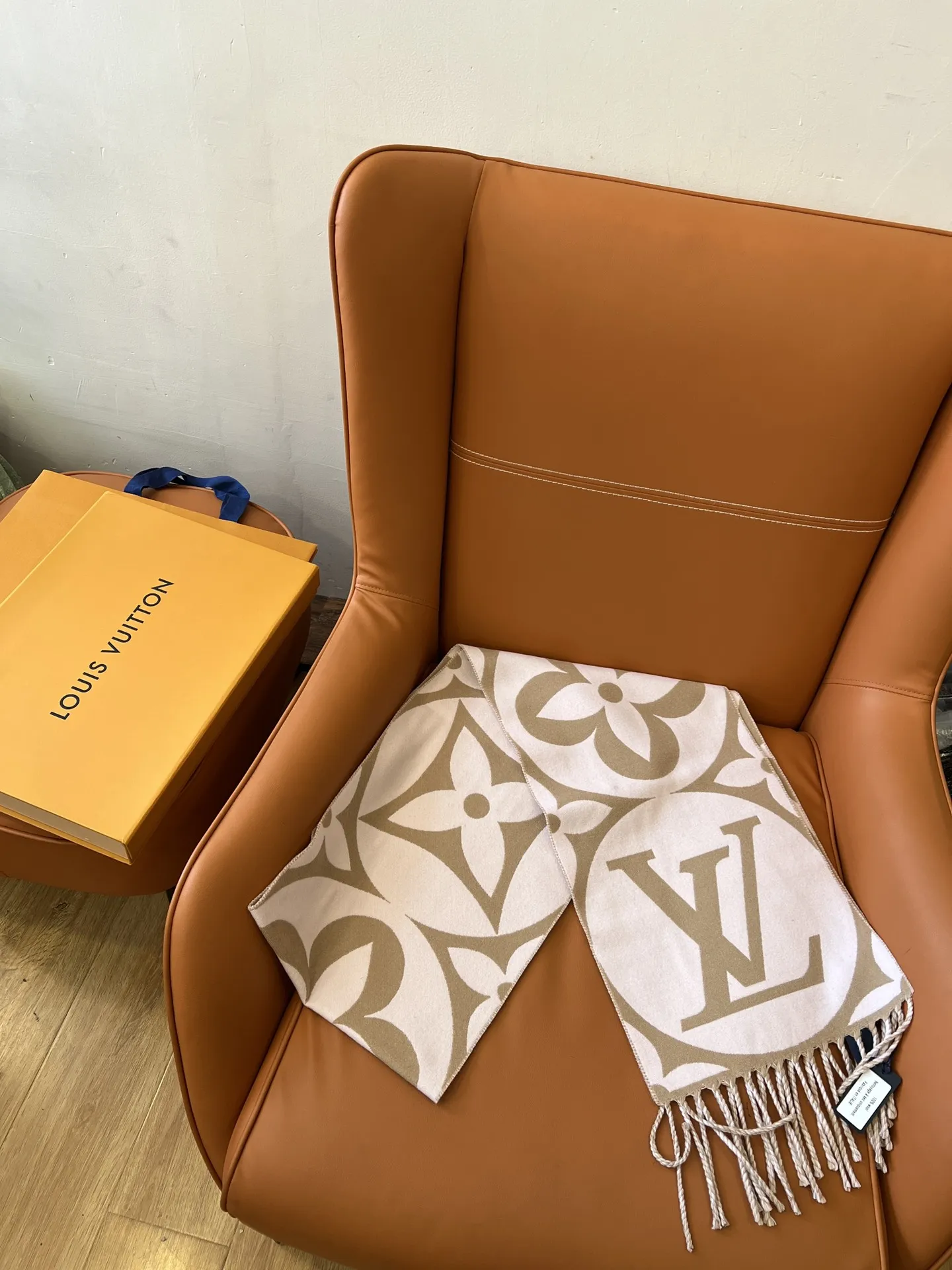 Louis Vuitton ベージュ モノグラム フラワー ストール - 画像 (10)