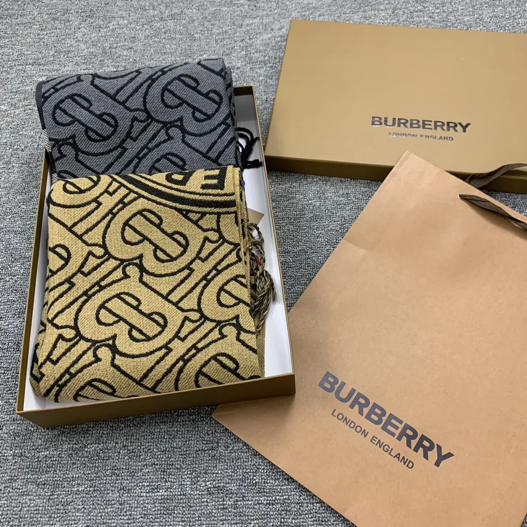 Burberry TBクラシックスカーフ カーキとグレー - 画像 (10)