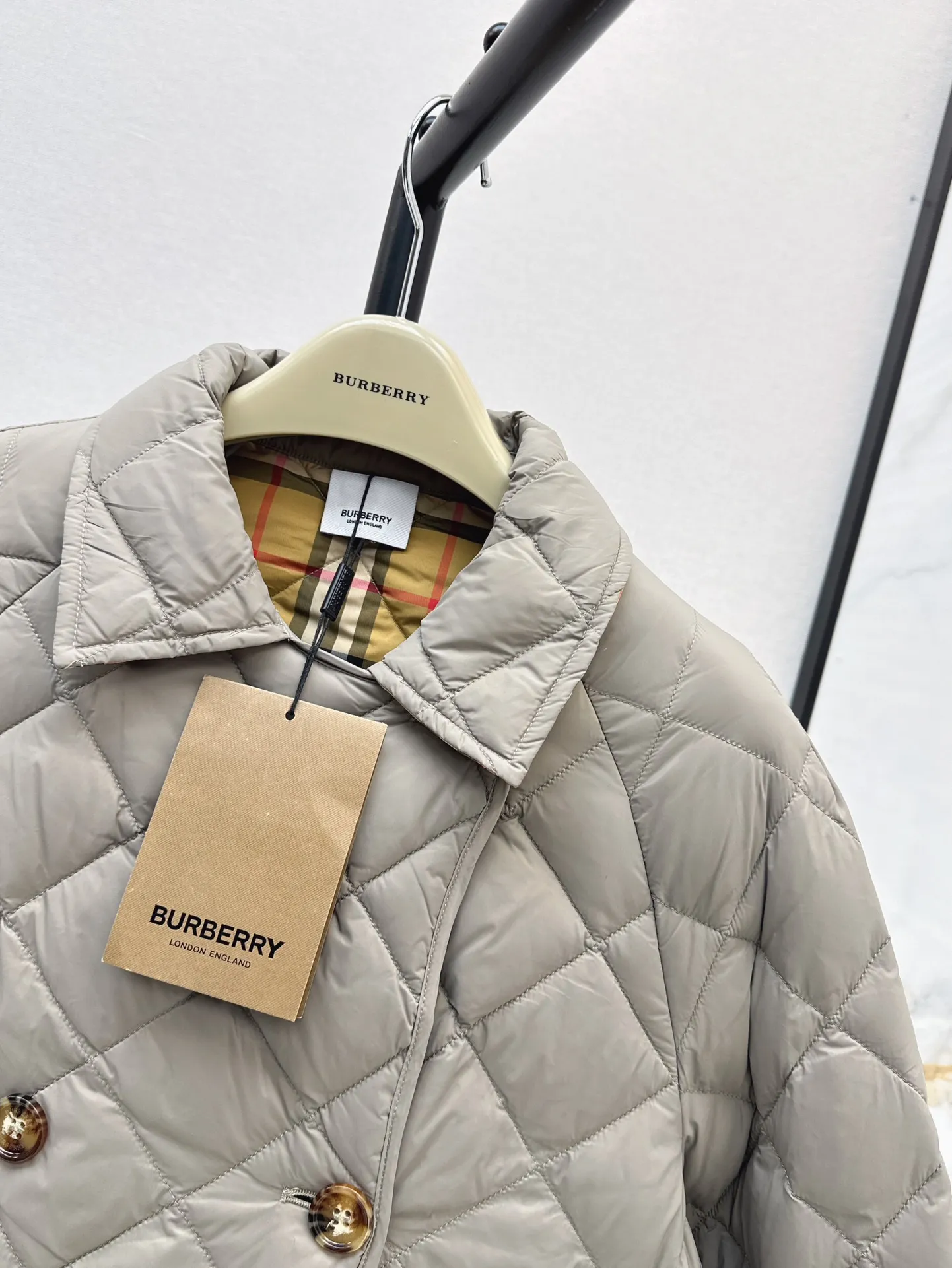 Burberry グレー ダブルブレスト ダウンコート - 画像 (6)