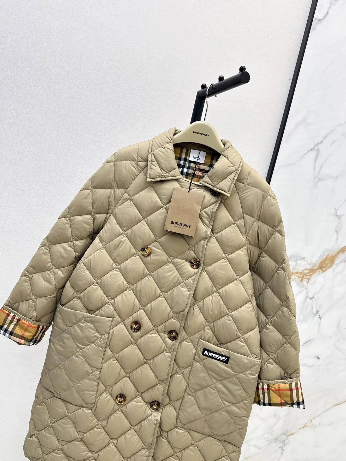 Burberry ベージュ菱形キルティングコート - 画像 (4)