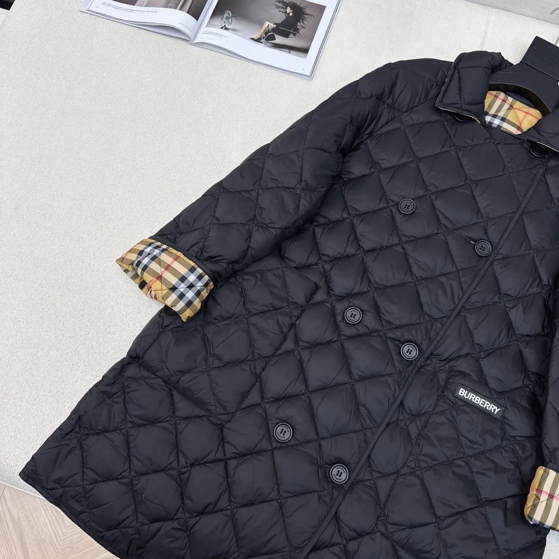 Burberry 黒 長袖キルティングコート - 画像 (6)