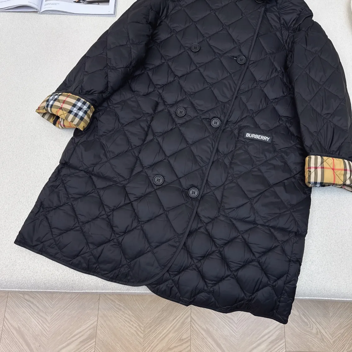 Burberry 黒 長袖キルティングコート - 画像 (8)