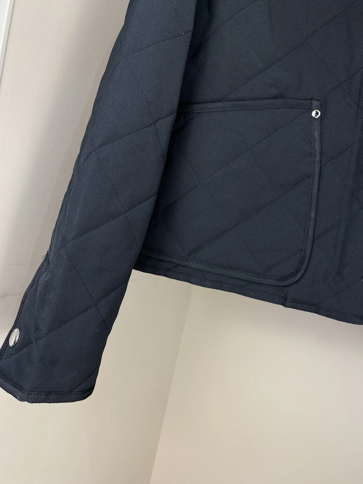 バーバリー キルティングジャケット ネイビー コーデュロイカラー - 画像 (5)