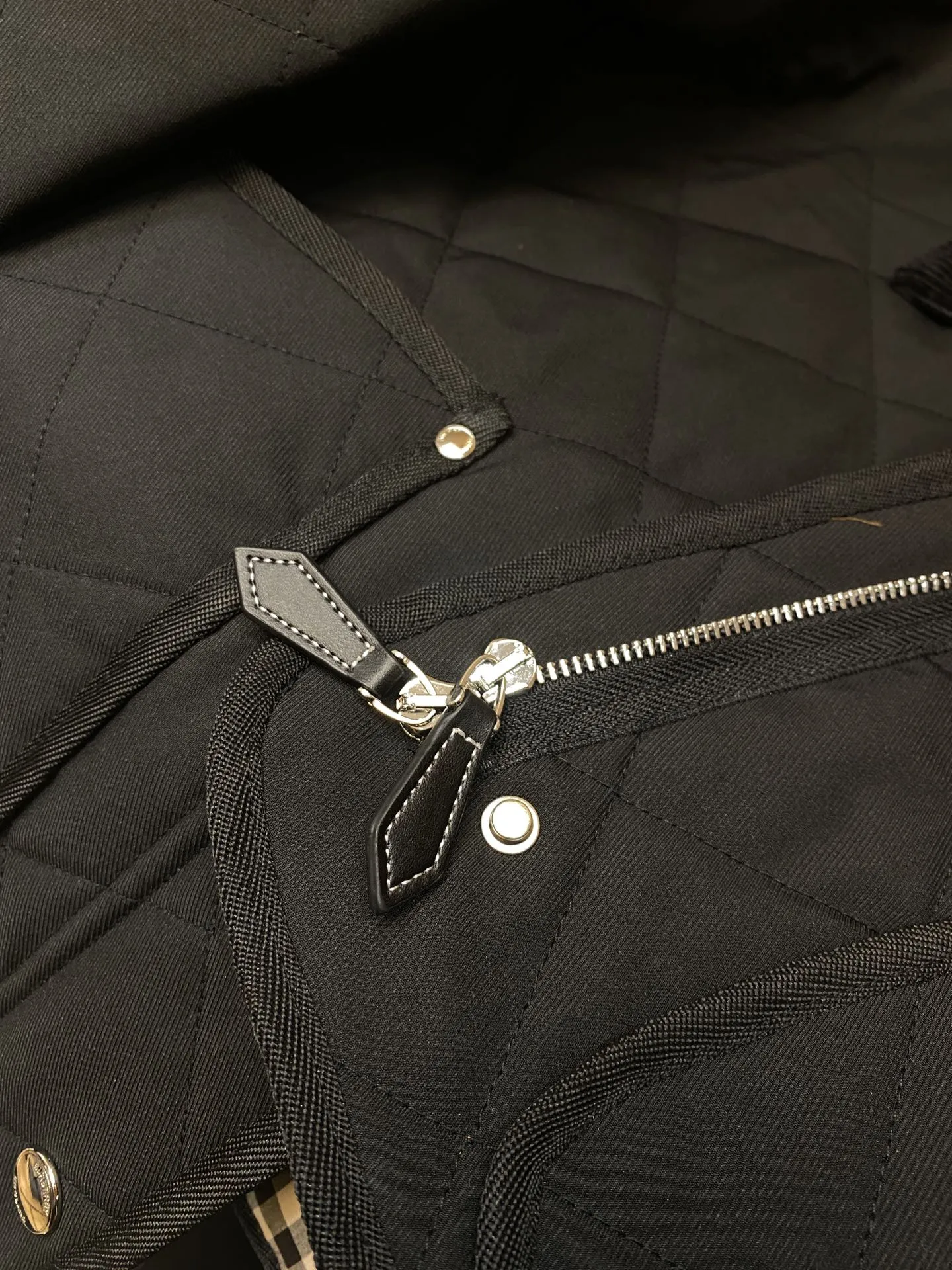 バーバリー キルティングジャケット ネイビー コーデュロイカラー - 画像 (10)