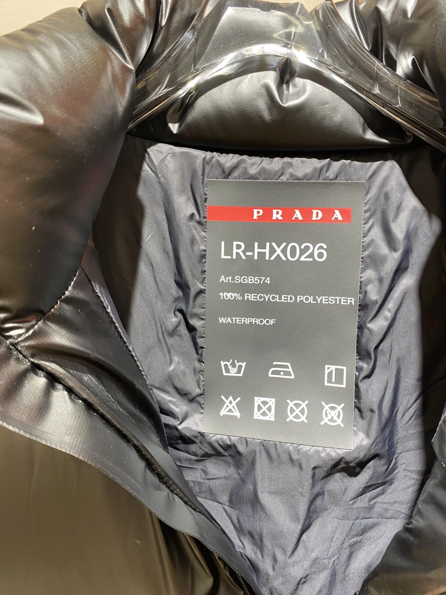 プラダ 黒 ベスト - 画像 (4)