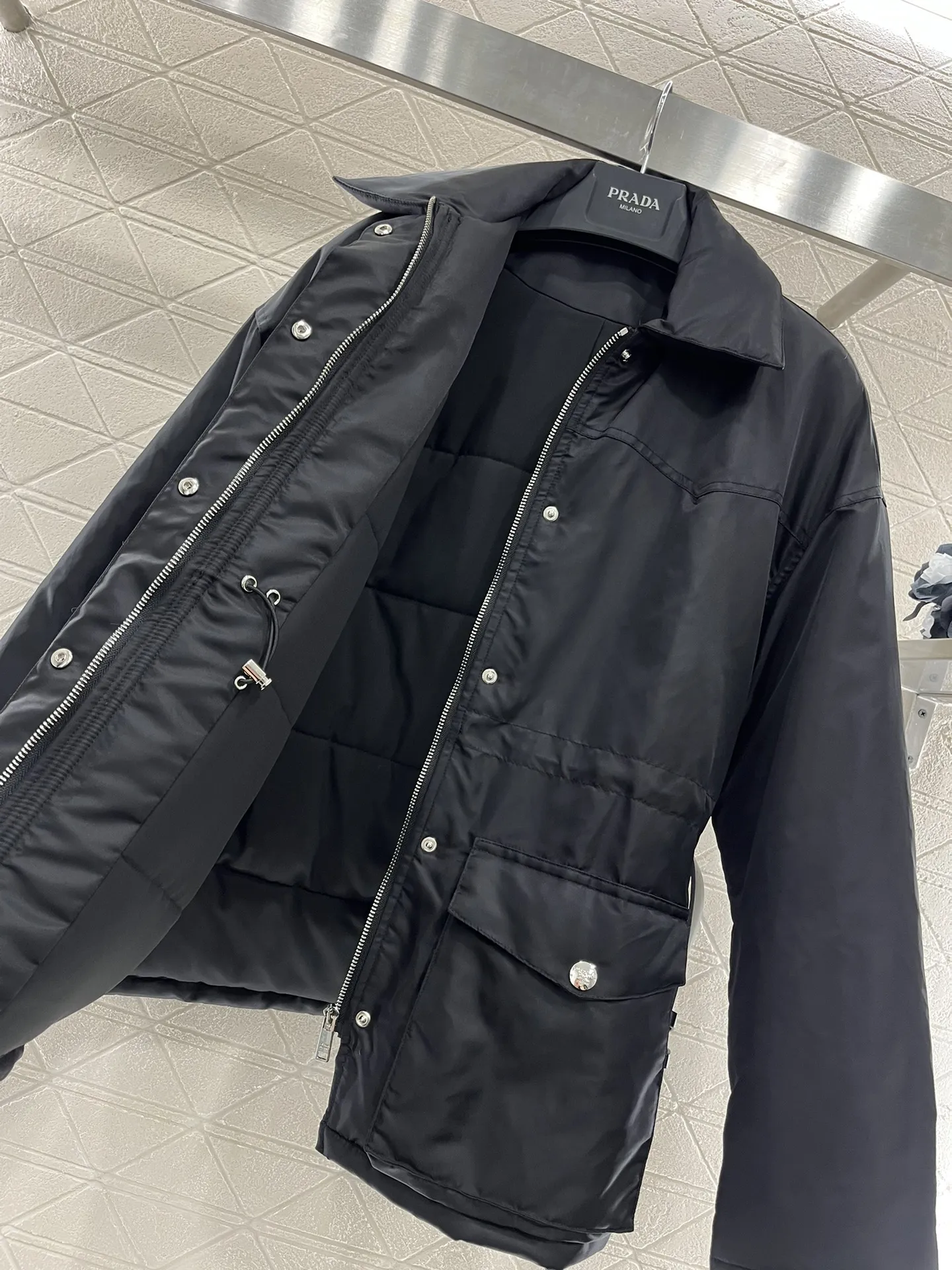 Prada 黒 コート - 画像 (9)