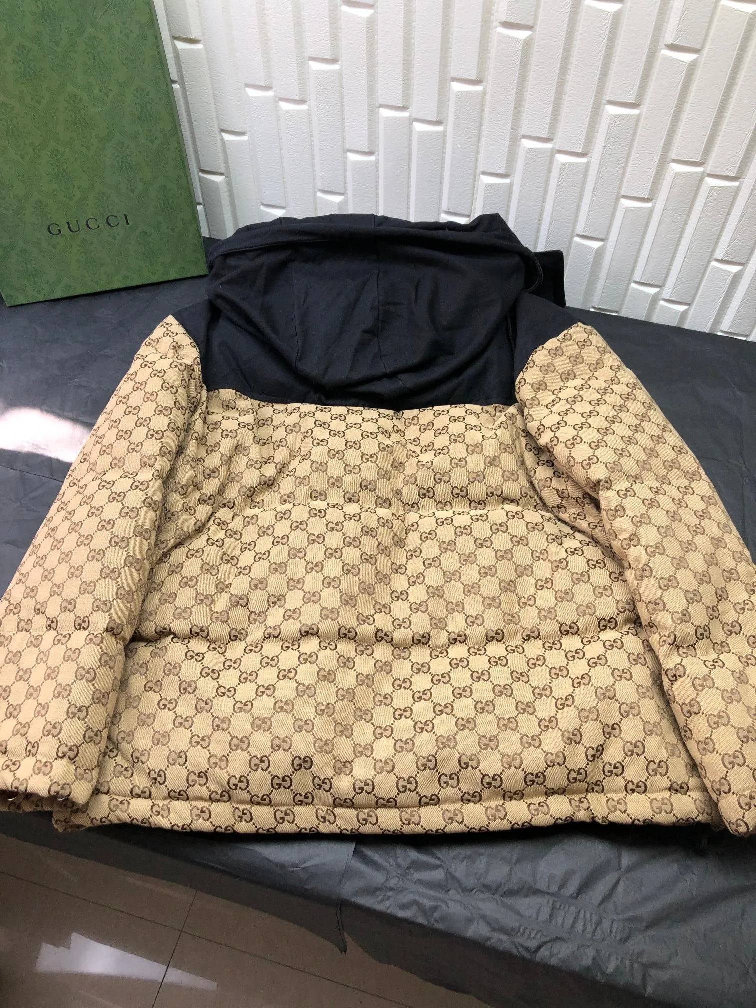 グッチxノースフェイスベージュパターンダウンジャケット - 画像 (7)