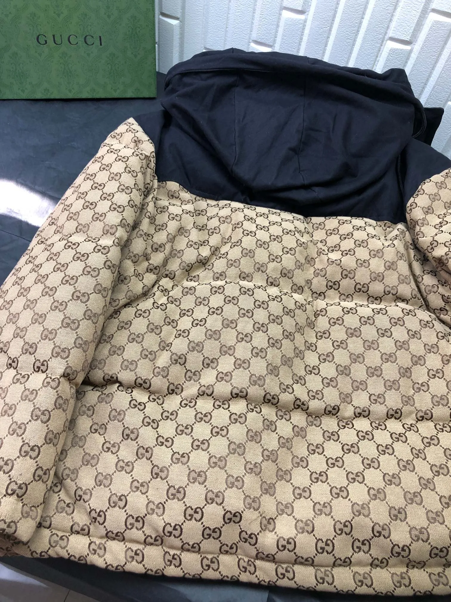 グッチxノースフェイスベージュパターンダウンジャケット - 画像 (8)