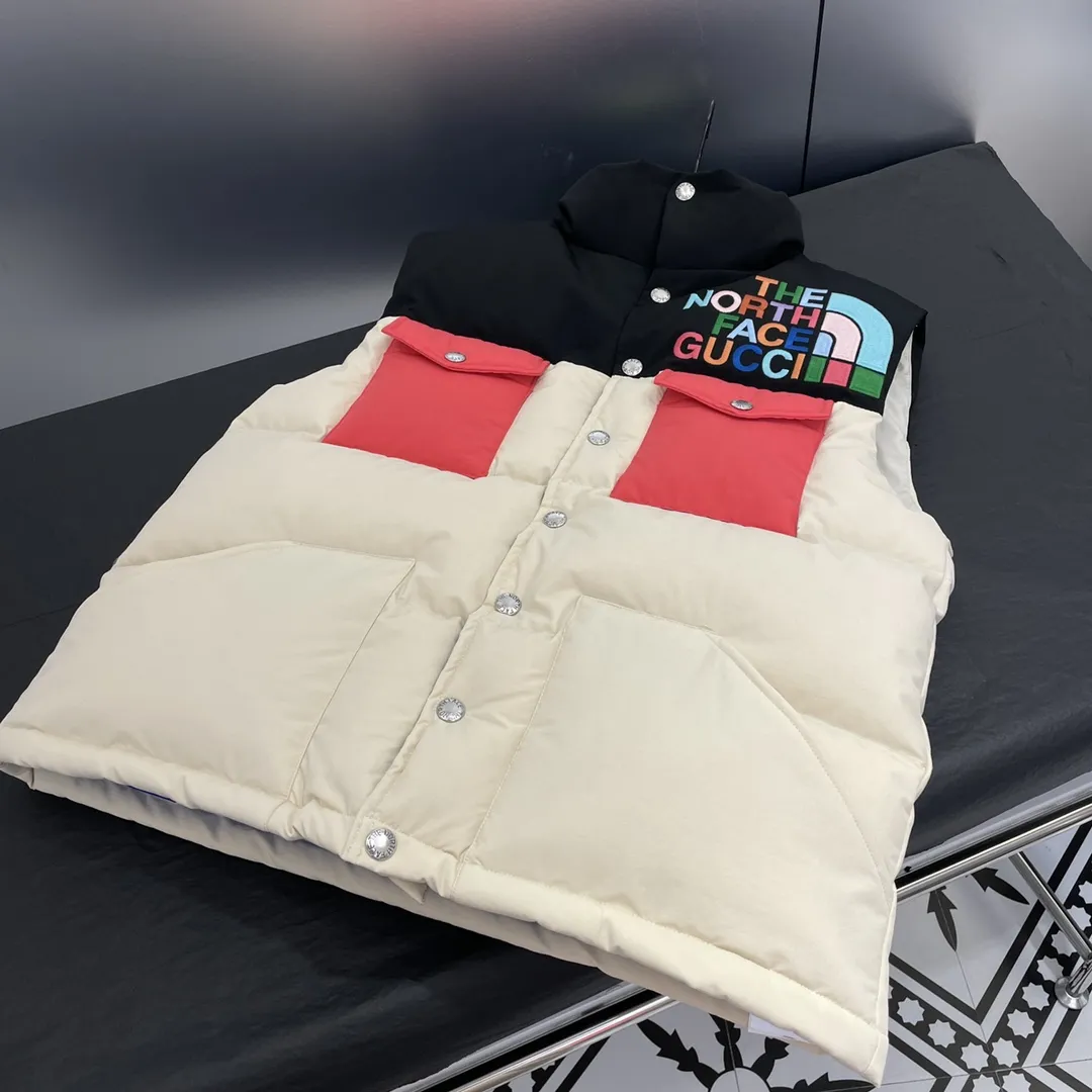 Gucci x The North Face ベスト ダウンジャケット - 画像 (6)