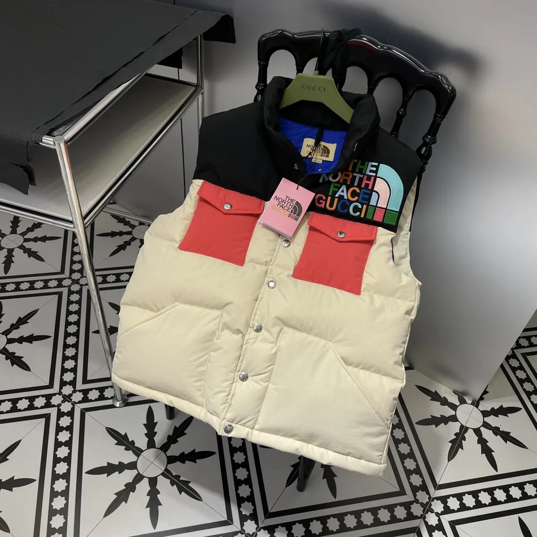 Gucci x The North Face ベスト ダウンジャケット - 画像 (8)