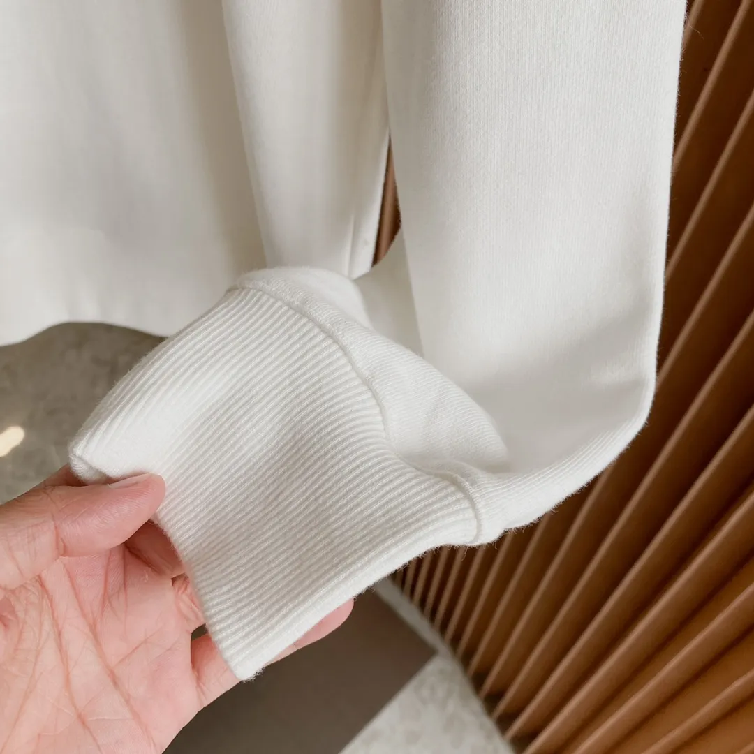 Burberry ホワイト小熊刺繍チェック柄スウェット - 画像 (9)