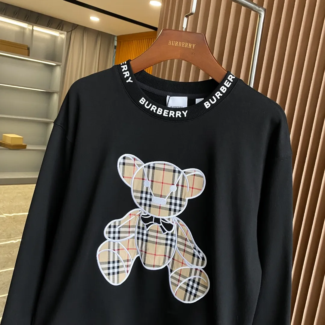 Burberry 小熊刺繍格子黒色ワイドスウェット - 画像 (3)