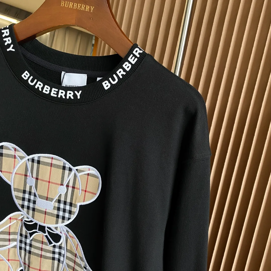 Burberry 小熊刺繍格子黒色ワイドスウェット - 画像 (5)