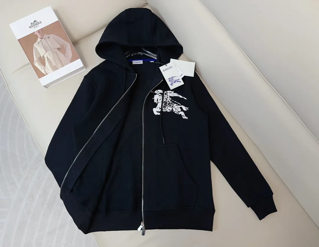 BURBERRY新款発泡戦馬ロゴジップアップフーディーブラック - 画像 (6)