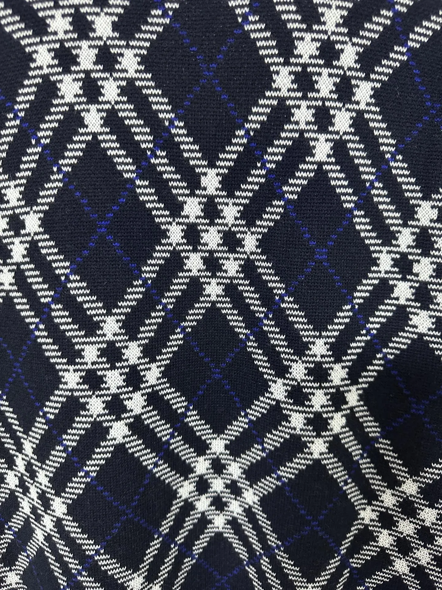 Burberry BBr ネイビー格子柄クルーネックセーター - 画像 (10)