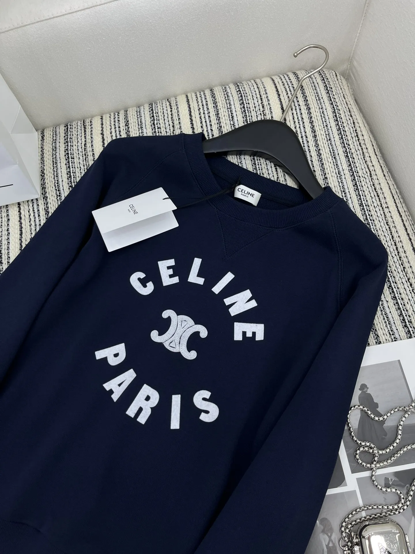 CELINEパリスブルー刺繍ラウンドネックスウェット - 画像 (3)