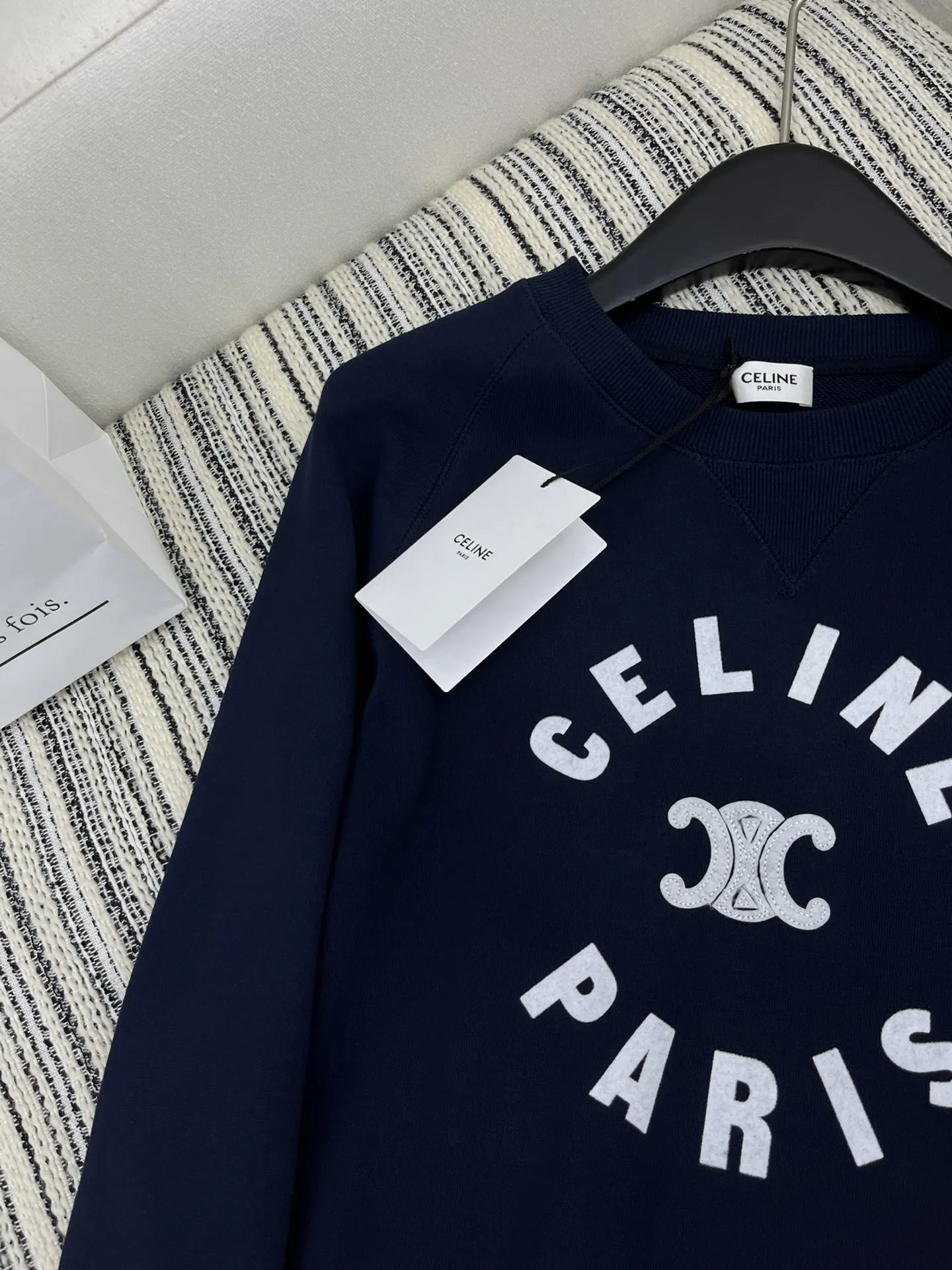 CELINEパリスブルー刺繍ラウンドネックスウェット - 画像 (4)