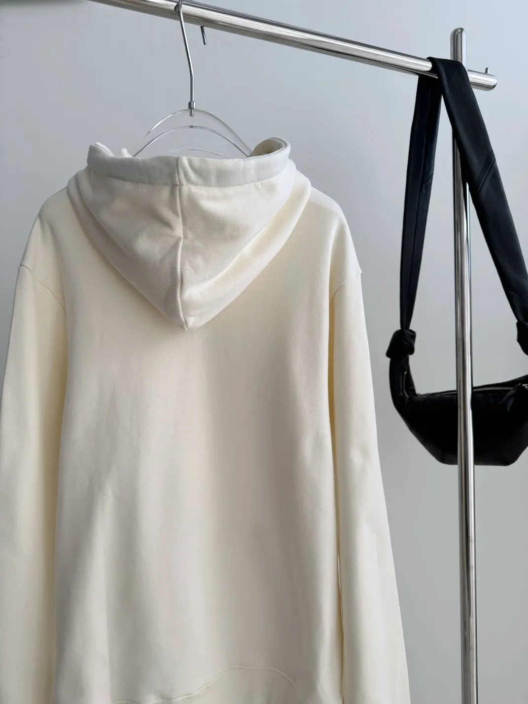 Celxy4421 Ceロゴベージュ系帯帽 hoodie - 画像 (6)