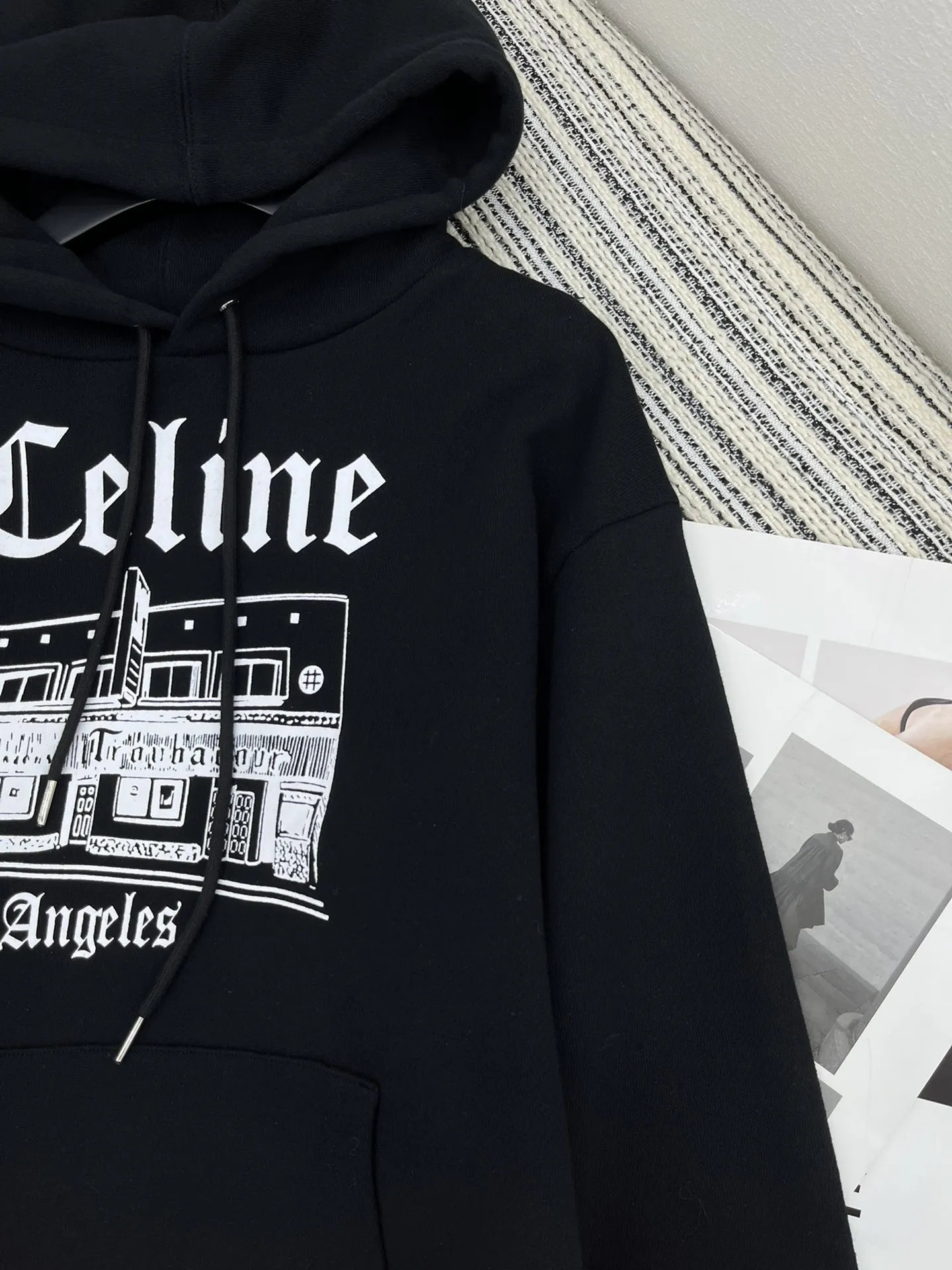 CELINE 黒色 パーカー - 画像 (4)