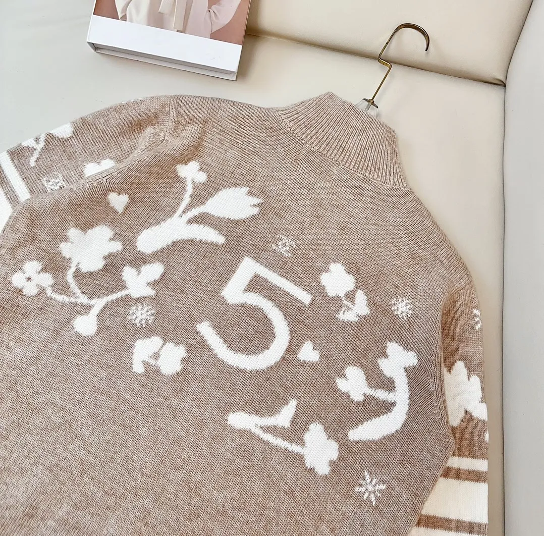 シャネル新作スキーフラワーロゴセーターカーキカラー - 画像 (8)