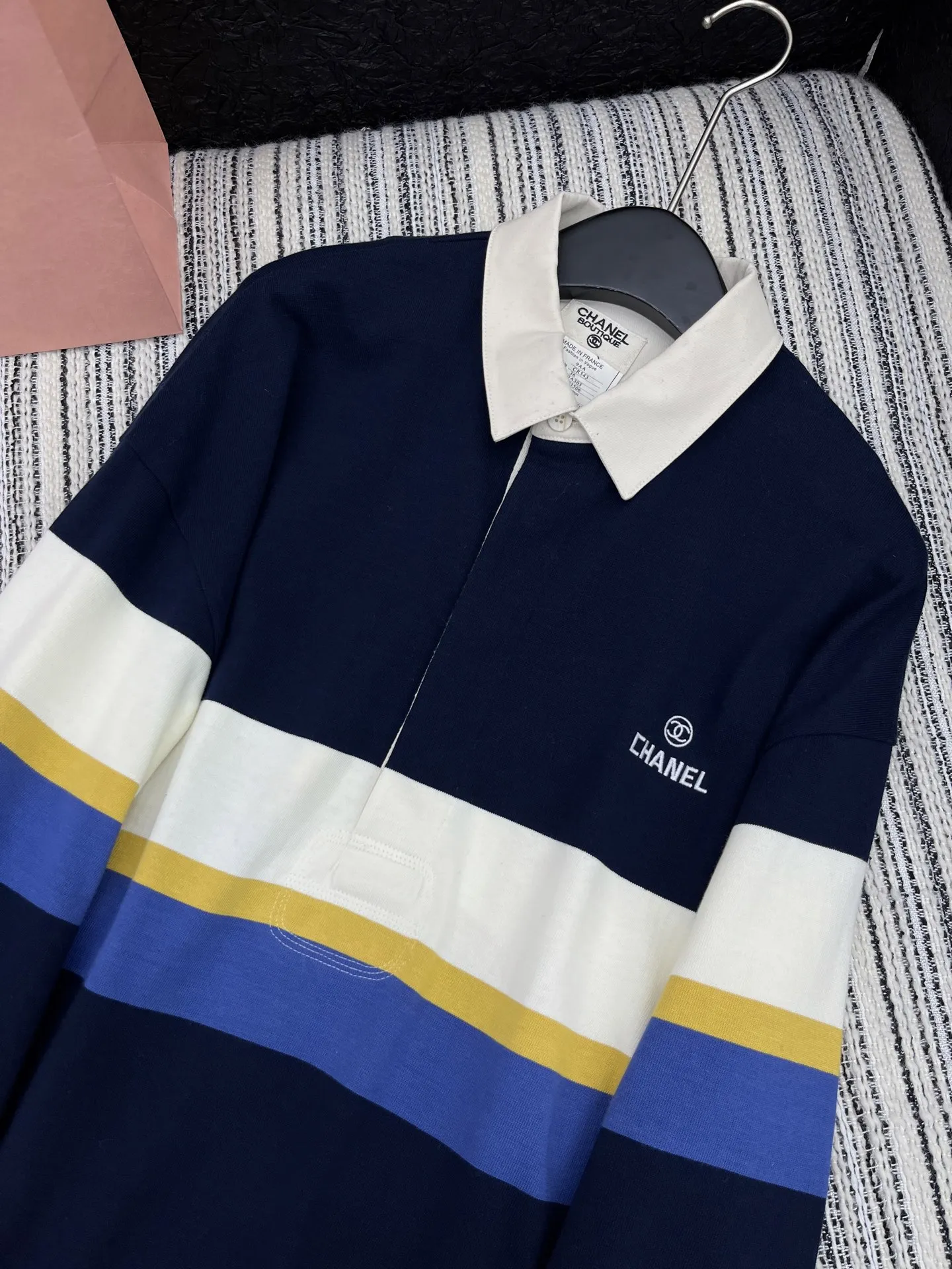 Chanel 25中古シリーズ長袖シャツ ブルー ストライプ - 画像 (3)