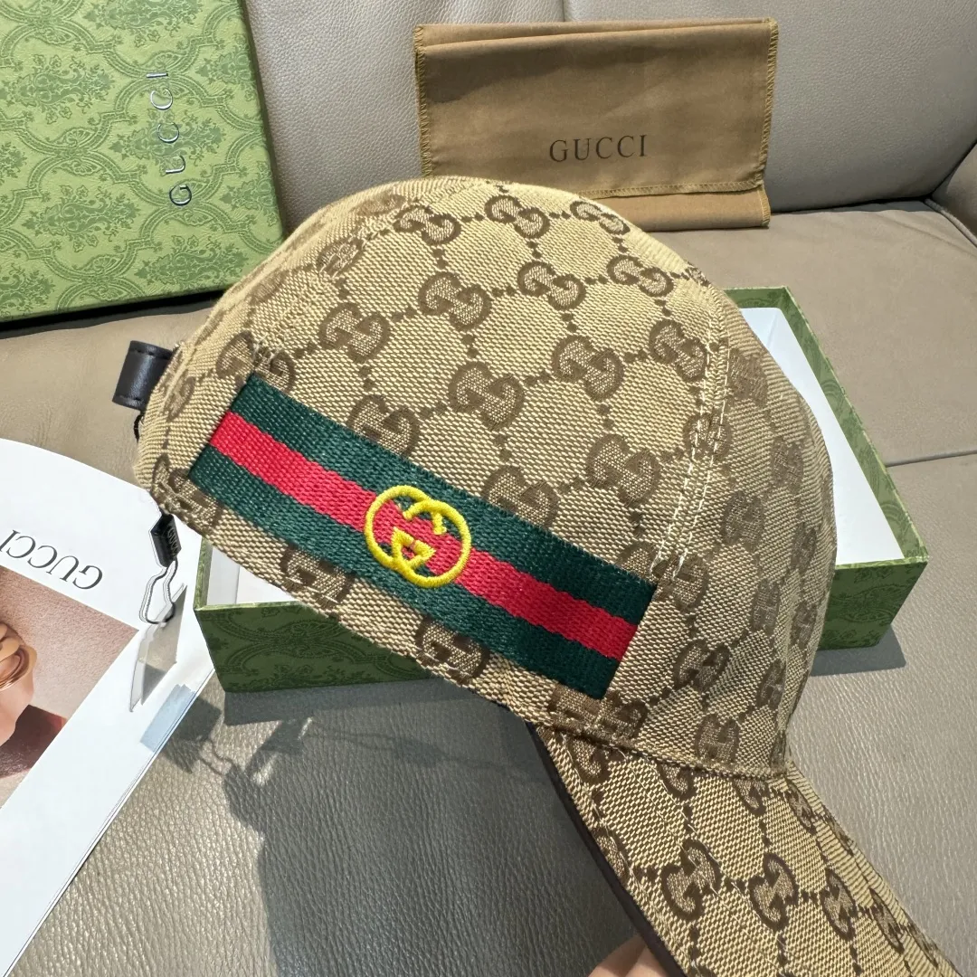 Gucci 春夏新款ベージュカモ柄ベースボールキャップ - 画像 (5)