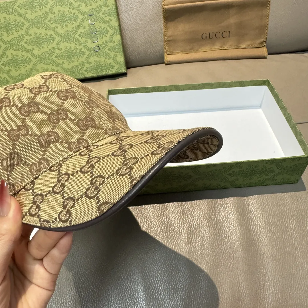 Gucci 春夏新款ベージュカモ柄ベースボールキャップ - 画像 (7)